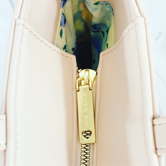 Betsey Johnson Xomya Pink Quilted Blush Tote New - Picture 11 of 15